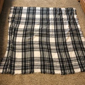 Super soft plaid scarf/wrap
